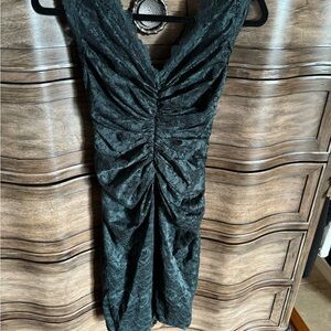 Elegant One-Shoulder Dark Green Lace Ruched Cocktail Dress